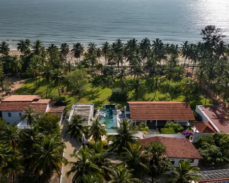 Kalkudah Beach House Hotels in Batticaloa