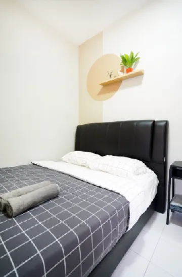 22 Desaru Balau Creamy Theme [projector]- Joyfully