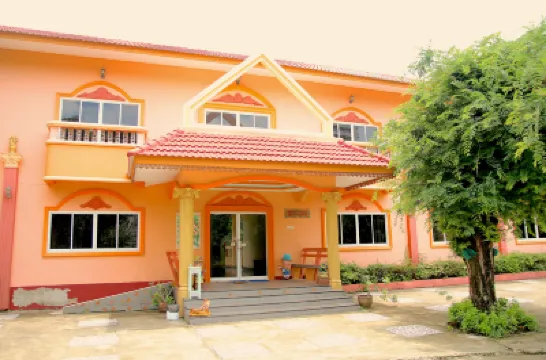 บ้านศิลาชล โรงแรมใกล้จุดชมวิวเขาแหลมหญ้า