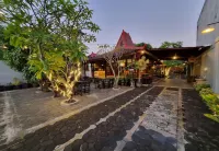 Omah Nayan Guest House Hotels in Maguwoharjo