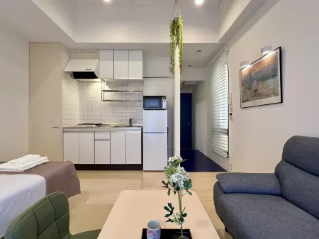 Comfy Home kikukawa Отели рядом с достопримечательностью «The Center for the Tokyo Raids and War Damage»