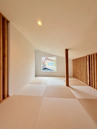 The Lobs Toya, Chalet Secca