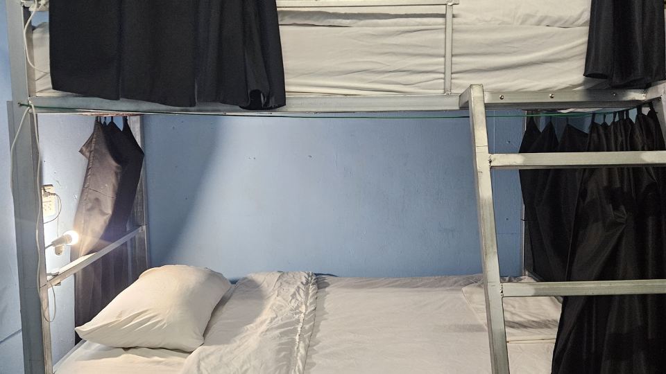 Kai Lions International Capsule Hostel Pakse