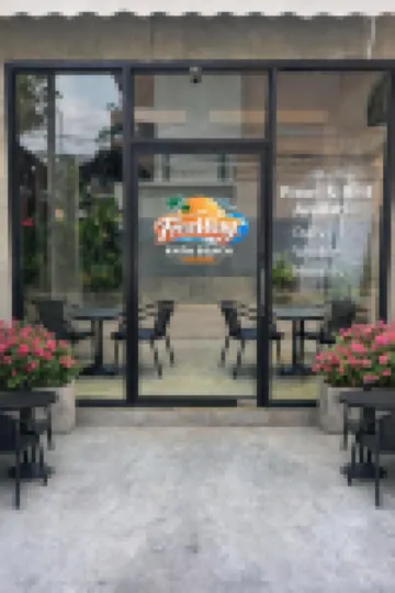 Free Way Kata Beach Hostel