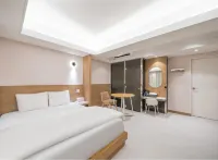 나인에비뉴호텔