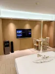 Venice Luxe Urban Pool Retreat,  Sauna, Netflix