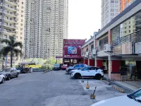 Citispace 1BR Suite at Sunshine100 Near BGC #SS06 - parking