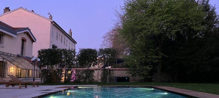 Les Écuries de Rigny – Private Luxury Spa Suite with Pool & Garden (Nancy, France) โรงแรมในน็องซี