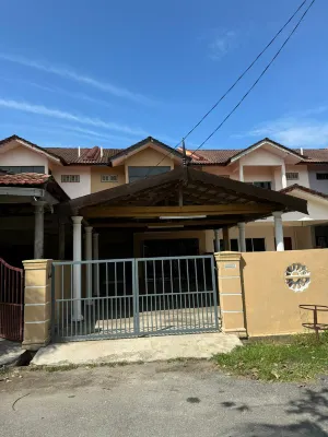 Al-Ikhlas Homestay - 停車場