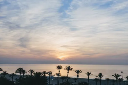 Hotel Almirante Отели в г. Сан-Хуан-де-Аликанте