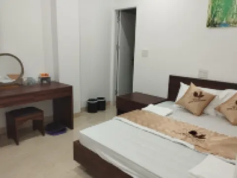 BOYUE HOTEL & APARTMENT