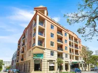 MetaWise Cozy 1BR City Pad W Parking Near RPA & Sydney Uni Hotels in Camperdown