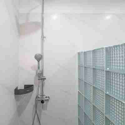 白色泳池別墅 Rooms