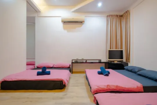 KK Semi D 27paxs Prime locations  호텔