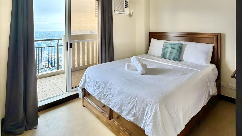 Sheridan Skyline by Easy Properties