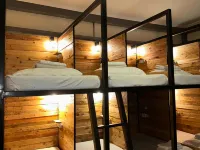 Yellow Umbrella Hostels Hotels in Cebu