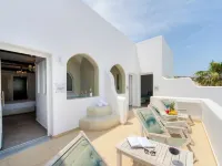 Family Love Suites Hotels in Fira