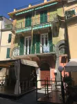 Via ROMA 52 Large Apartament (up to 8)