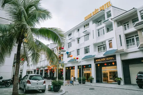 巡州明德飯店 - 廚房