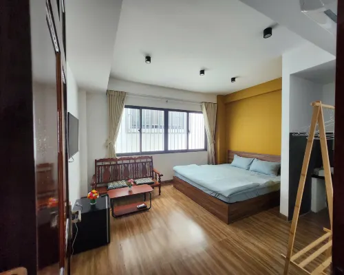 Homestay Cây Chuông Vàng Hotels near Big C