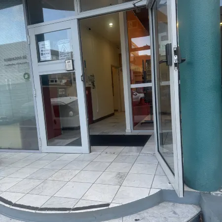 Hobart City Hotel Отели рядом с достопримечательностью «Салливанс Коув»