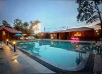 Ekaant Jungle Homestay - parking