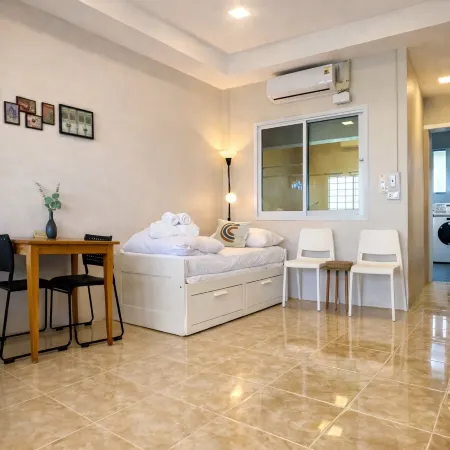 Hug Ubon Rooms