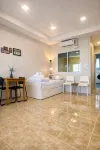 Hug Ubon Rooms - موقف سيارات