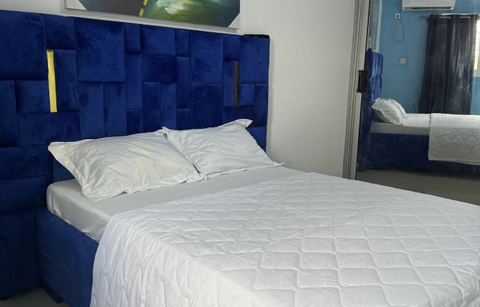 Superior Blooming & Spacious Luxury in the City
