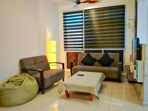 Midas Seri Alam Modern and Cozy 4-5 pax - Apartemen