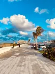 Family Pool Sea View | Beach | 2 TVs | Netflix | HBO -  Ferienwohnungen