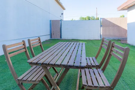 Chic Historic Route 66 Home - Ideal for Relaxation Отели в г. Глендора