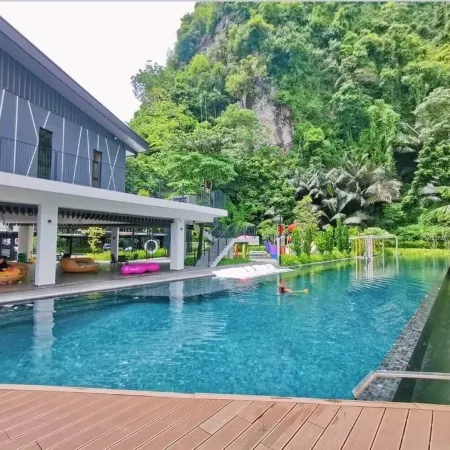 The Cove Hillside Stay Ipoh, 5 min to Ipoh Town