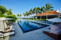 The Ocean Suites - Private Pools