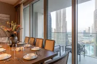 Royal 4BR | Burj Khalifa View | Dubai Mall