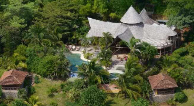 El Sabanero Eco Lodge Hotel a 