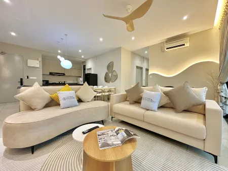 Austin Regency JB By Stayrene Отели в г. Тебрау