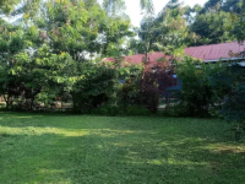 Pross  Residence Hotels in Buruuli