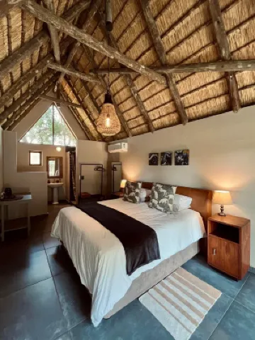 Tsunamoon River Camp