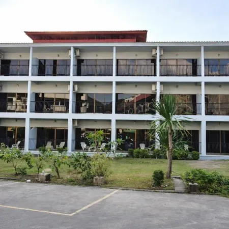 Karon Place