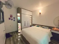 ÊM ATTIC HOMESTAY Hotels near Main Post Office