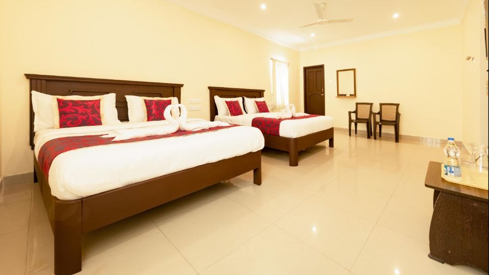 Hotel Strawberry Grand