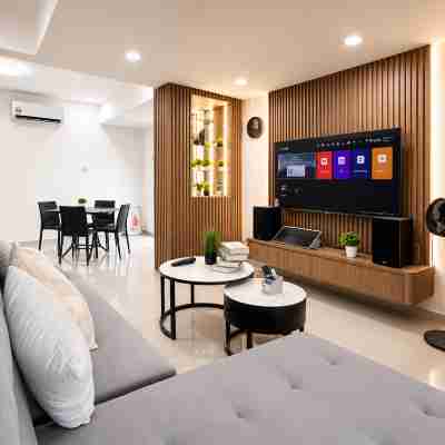 Kulai Signature Family Nest I 5BR21Pax I10min JPO Rooms