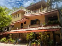 Xibalba Museum Hotel - 주차장