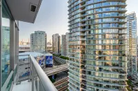 市中心核心區水景公寓 | 免費停車(Central Downtown Living|Water View |Free Parking) - 2 星級