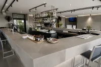 CityGate 1BR Suite Kamala - Sienna - Bares
