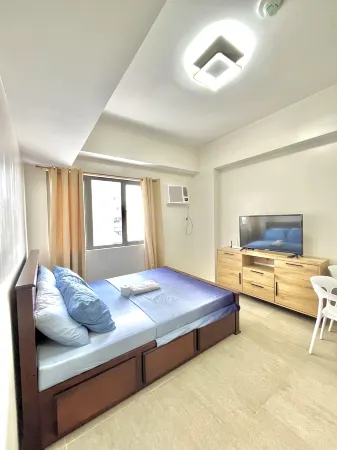 BE Residences Luxury Studio Apartment near IT Park Отели рядом с достопримечательностью «Naukban Blue Lagoon»