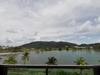 Spacious & Homey Apartment at Marina Island by JoMy Homestay