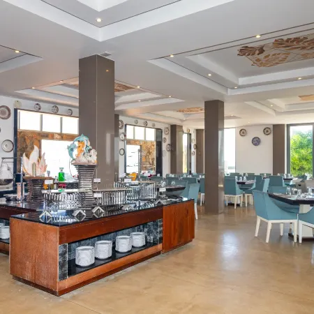 Earl's Regent Negombo