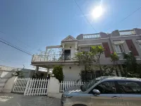 MYSA Villa, Luxurious Homestay, 2 BHK, AC, Near to Airport Bhopal